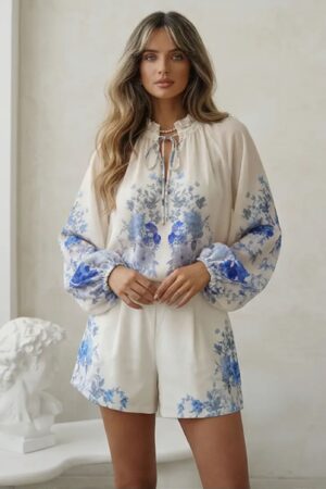 ΣET SHORTS ΚΑΙ ΜΠΛΟΥΖΑ ΜΕ BALLOON ΜΑΝΙΚΙΑ FLORAL - ΜΠΛΕ